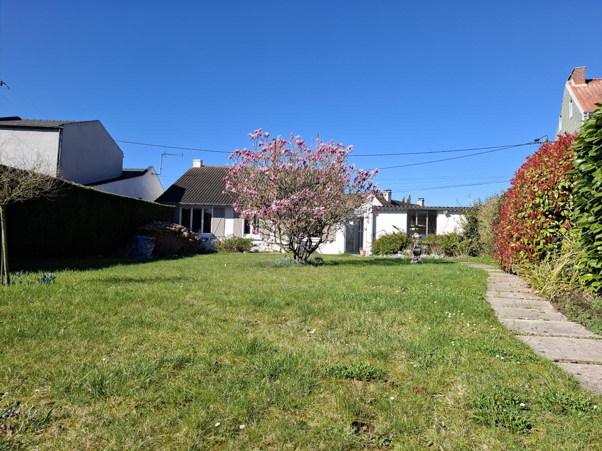 Maison 3 pièces 65 m² · à Féchain · 64,7 m² · 89 000 €