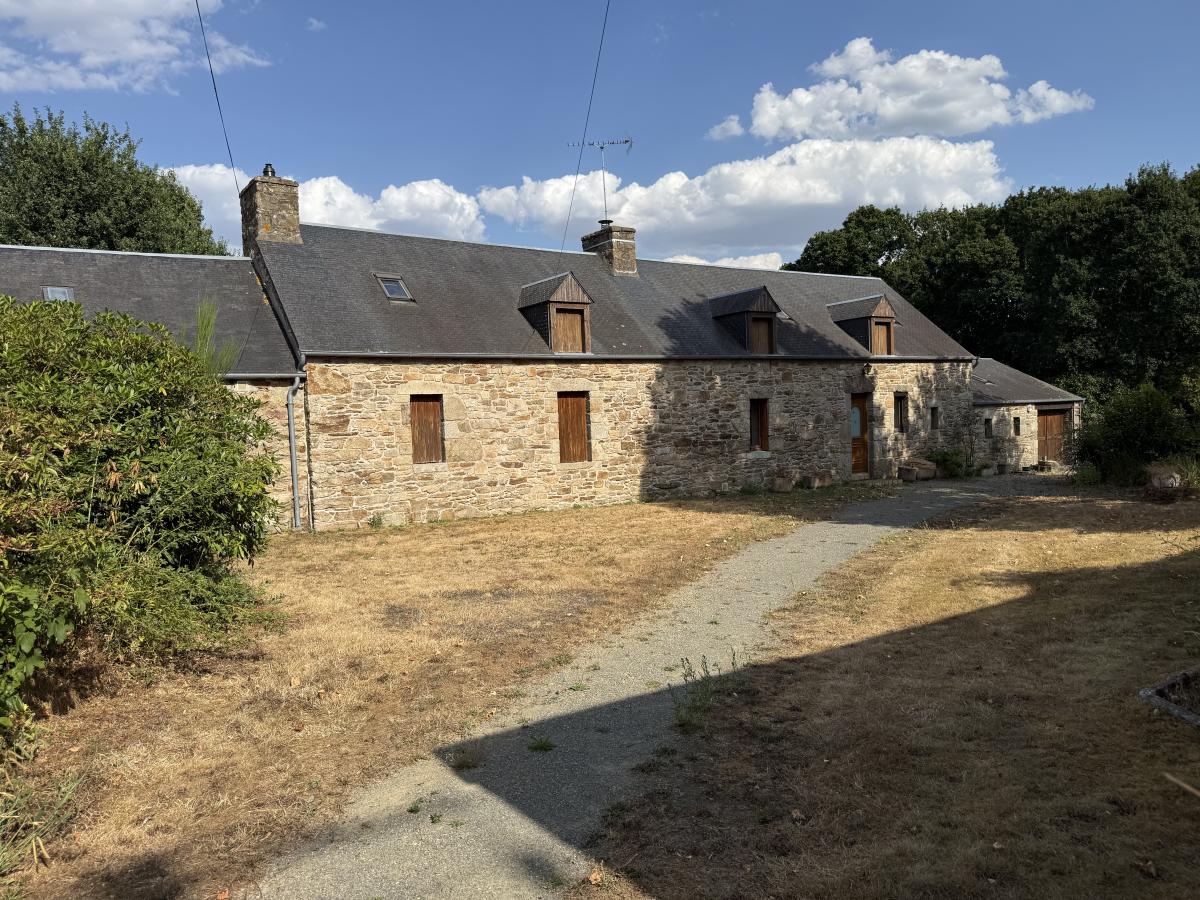 Maison 3 pièces 121 m² · à Grâces · 121,3 m² · 247 840 €
