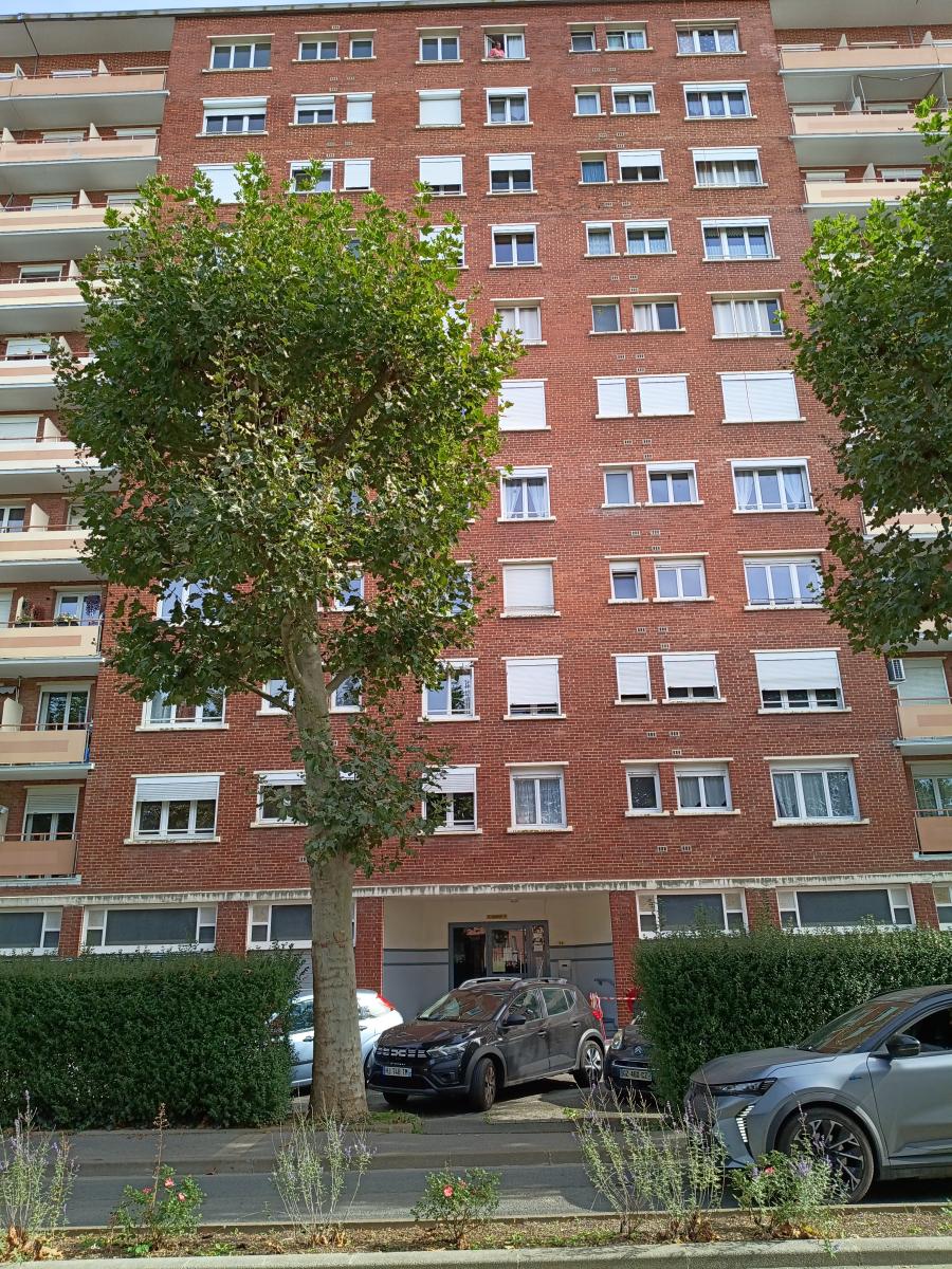 Appartement 64 m² · à Maubeuge · 63,6 m² · 59 250 €
