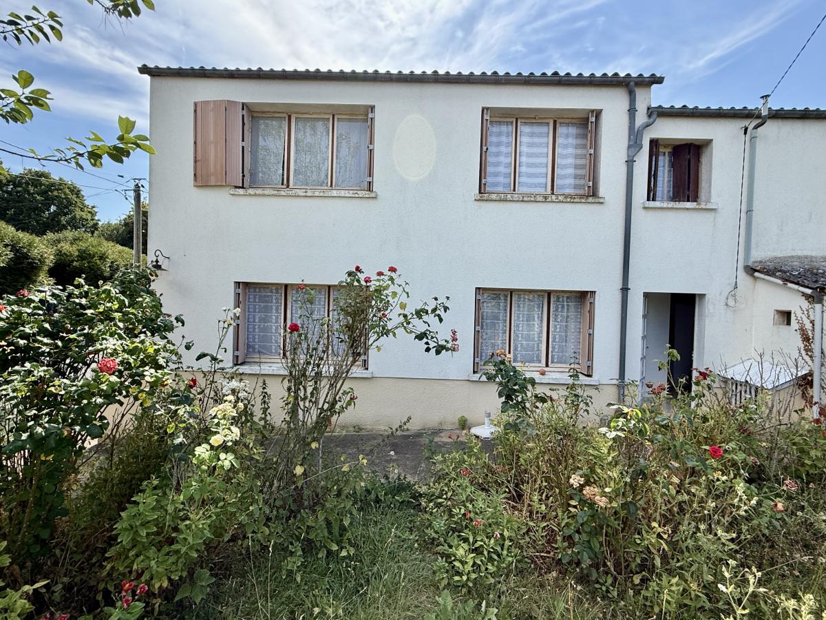 Maison 4 pièces 81 m² · à Moitron-sur-Sarthe · 81 m² · 79 500 €