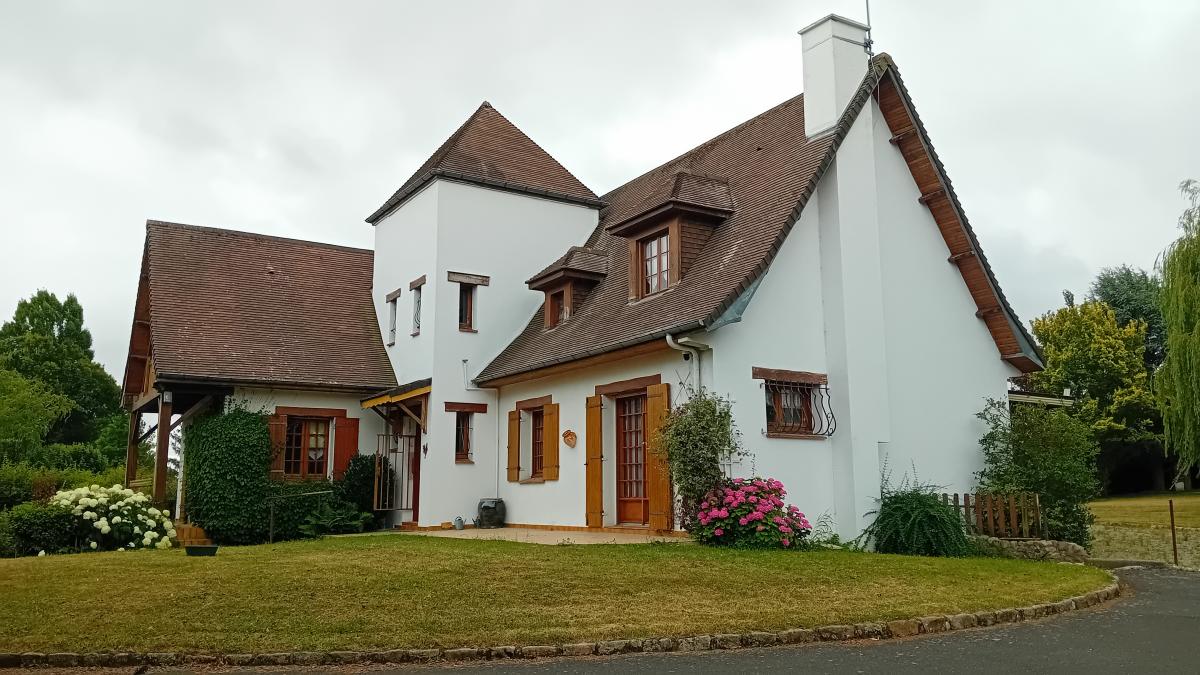 Maison 8 pièces 200 m² · à Givenchy-en-Gohelle · 200 m² · 445 900 €