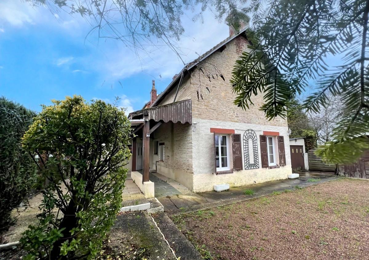 Maison 5 pièces 98 m² · à Mézidon Vallée d'Auge · 97,5 m² · 116 000 €