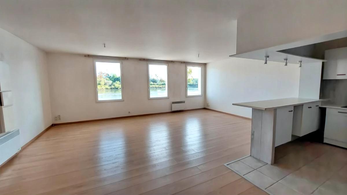 Appartement 3 pièces 100 m² · à Auray · 99,8 m² · 392 000 €