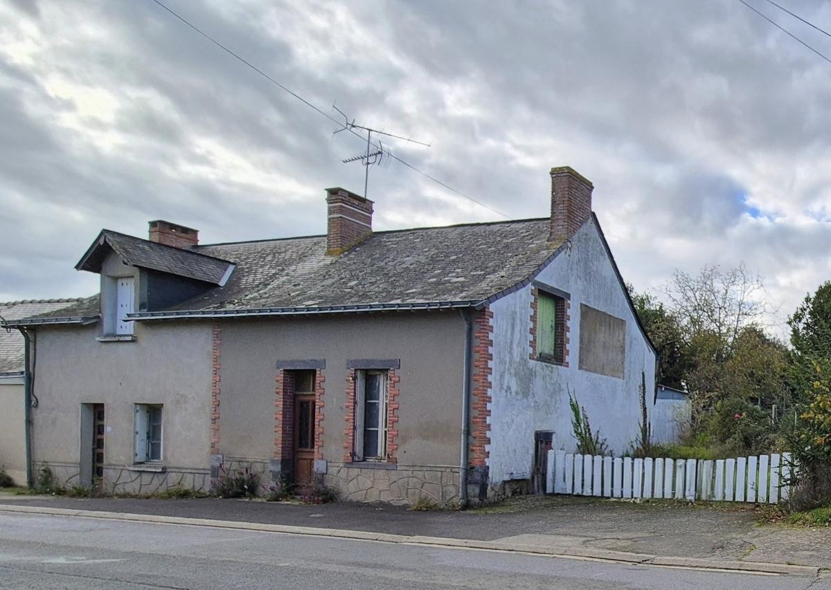 Maison 5 pièces 101 m² · à Juigné-des-Moutiers · 101 m² · 75 700 €