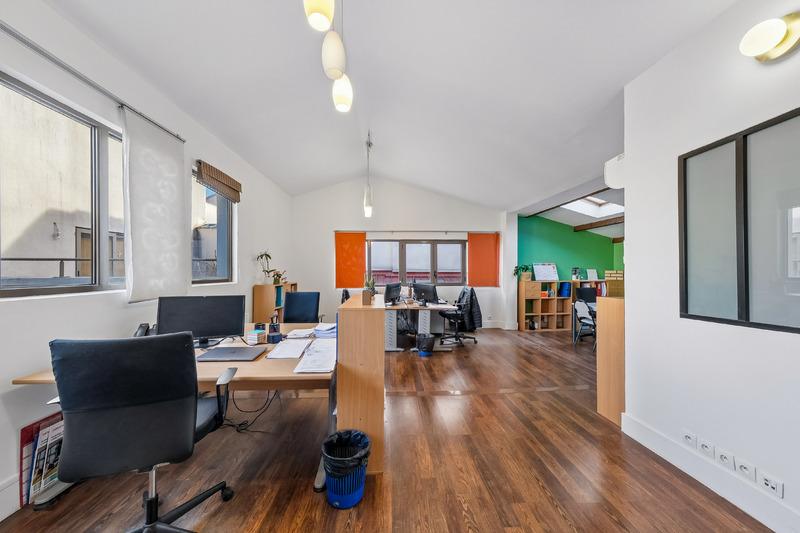Immeuble 169 m² · à Montreuil · 168,5 m² · 980 000 €