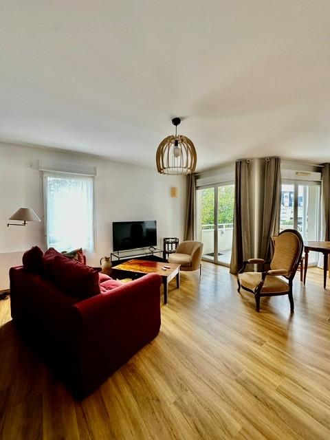 Appartement 3 pièces 73 m² · à Montreuil-Juigné · 73 m² · 230 560 €
