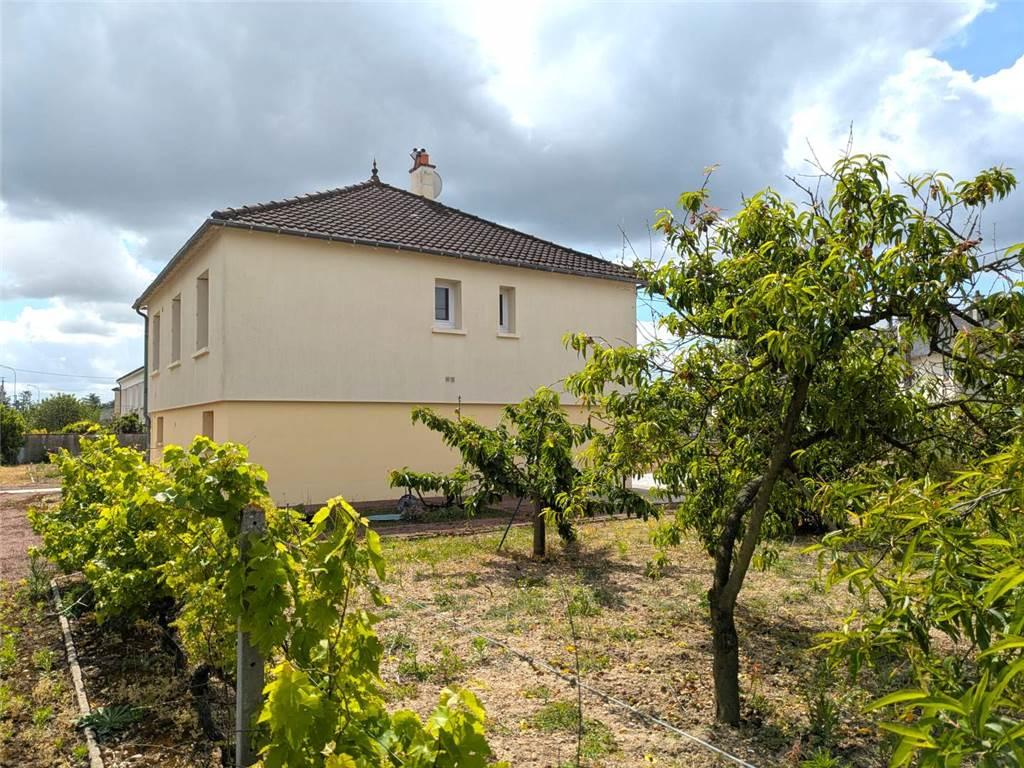 Maison 3 pièces 70 m² · à Nouâtre · 70 m² · 105 000 €
