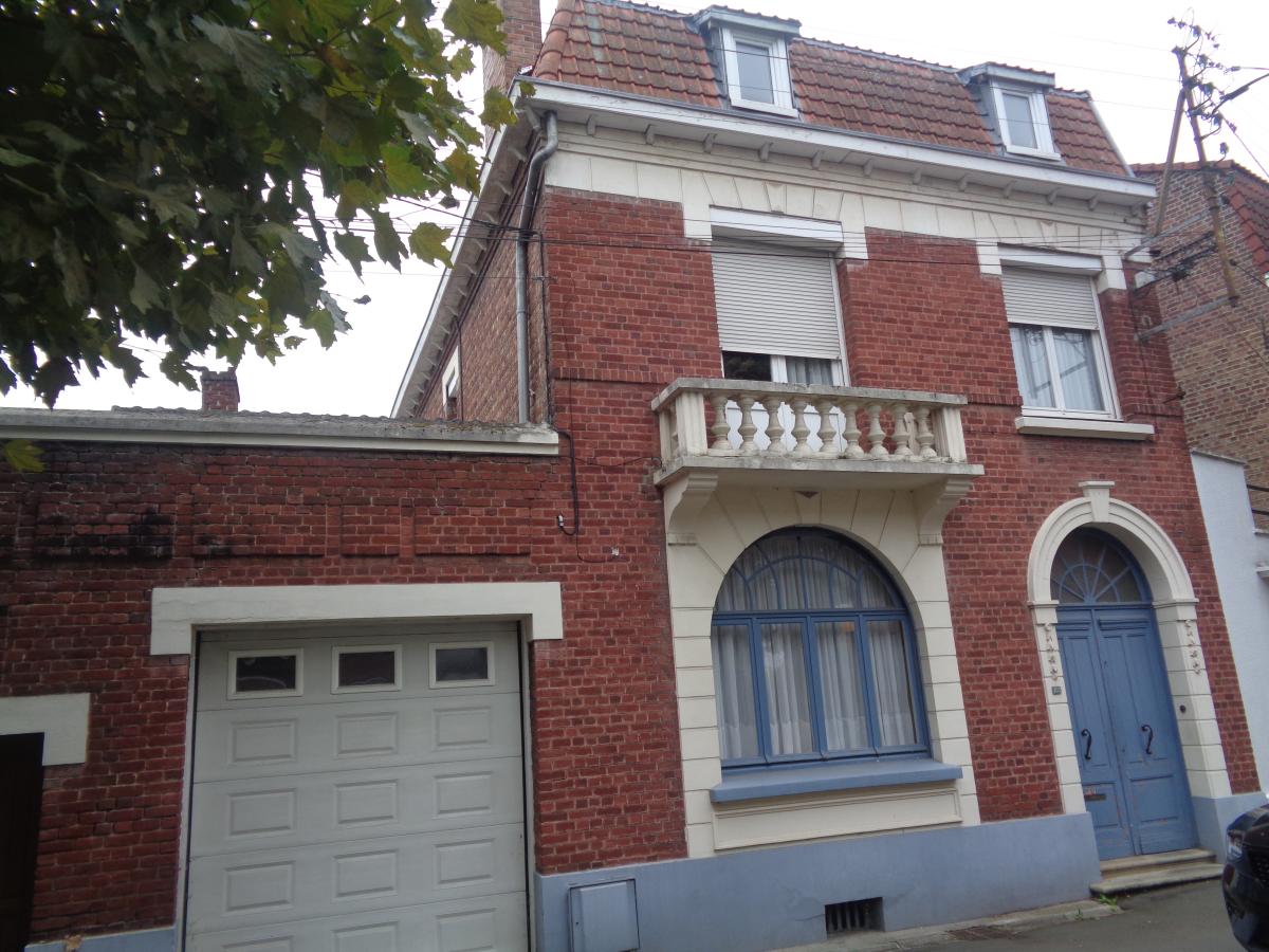Maison 7 pièces 153 m² · à Béthune · 153 m² · 249 600 €