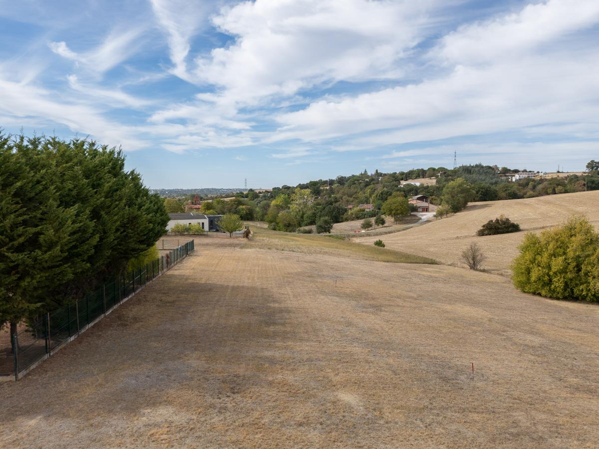 EXCEPTIONNEL TERRAIN CONSTRUCTIBLE QUINT VILLAGE · à Quint-Fonsegrives · 750 000 €