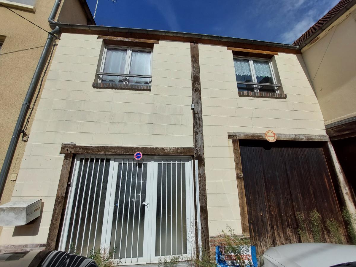 2 pièces 86 m² · à Romilly-sur-Seine · 86 m² · 64 920 €