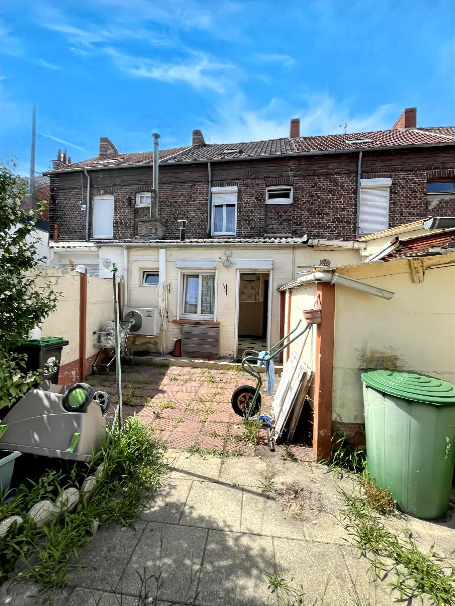 Maison 3 pièces 83 m² · à Saint-Amand-les-Eaux · 83 m² · 126 000 €