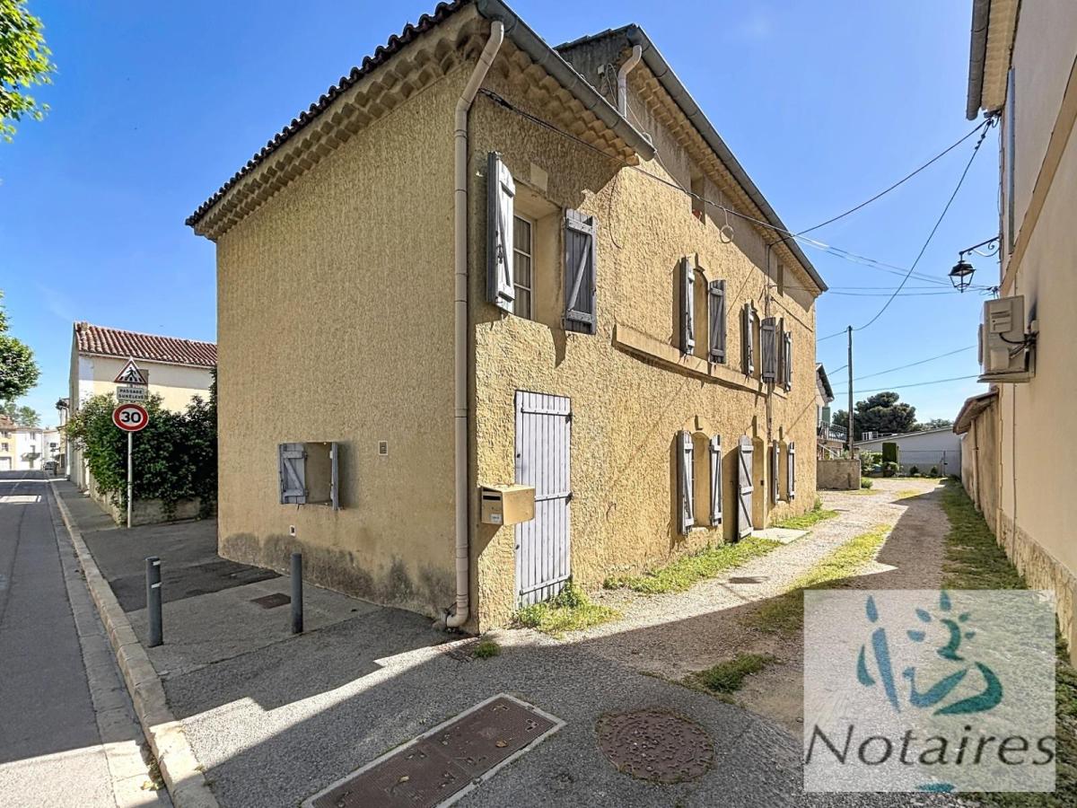 Maison 5 pièces 120 m² · à Sénas · 120 m² · 150 000 €