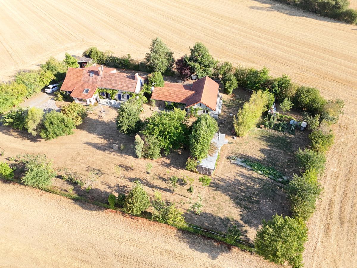 Maison 8 pièces 166 m² · à Mauges-sur-Loire · 166 m² · 356 320 €