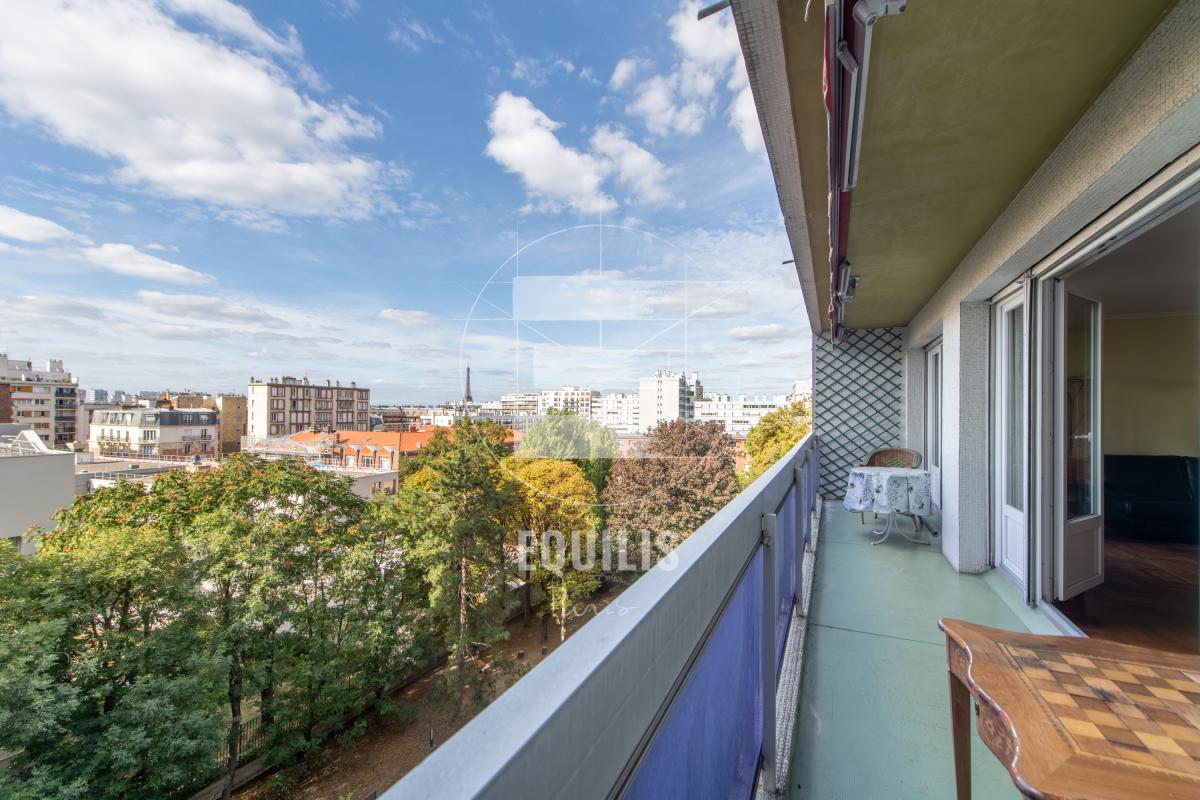 Appartement 5 pièces 101 m² · à Paris 15e Arrondissement · 100,7 m² · 820 000 €