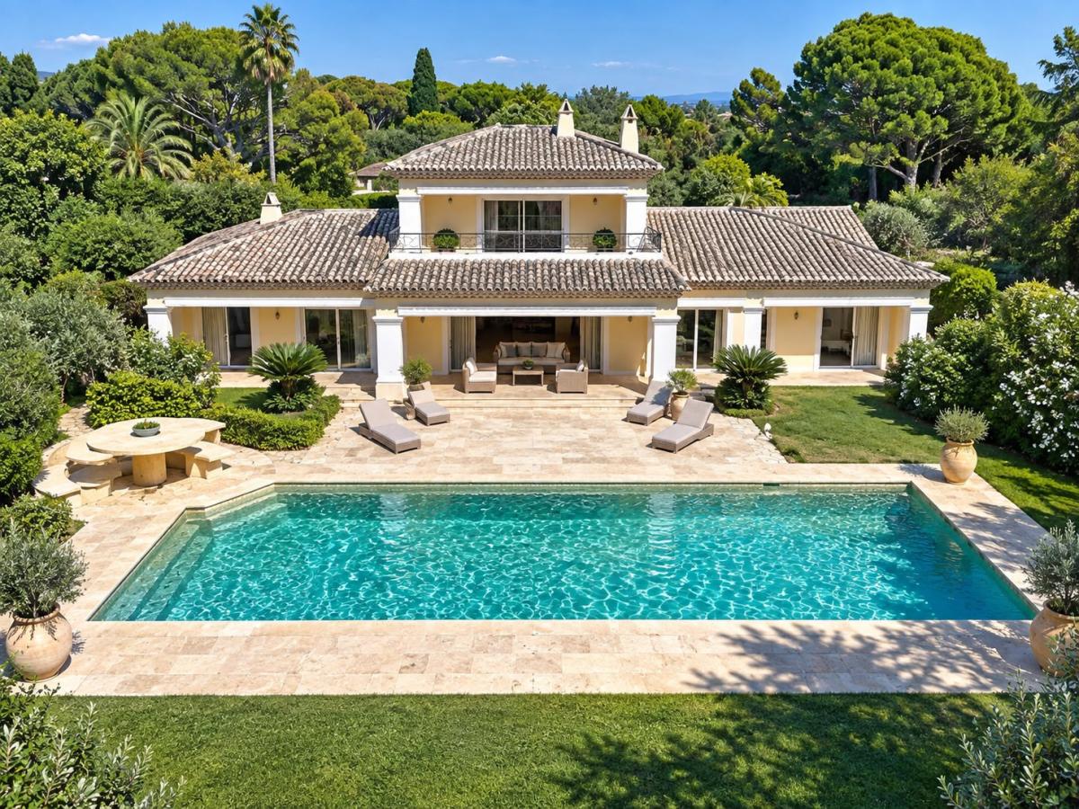 Maison 7 pièces 450 m² · à Mougins · 450 m² · 4 770 000 €