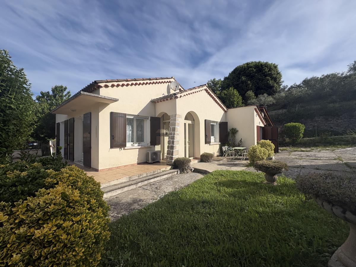 Maison 3 pièces 60 m² · à Mane · 60 m² · 220 000 €