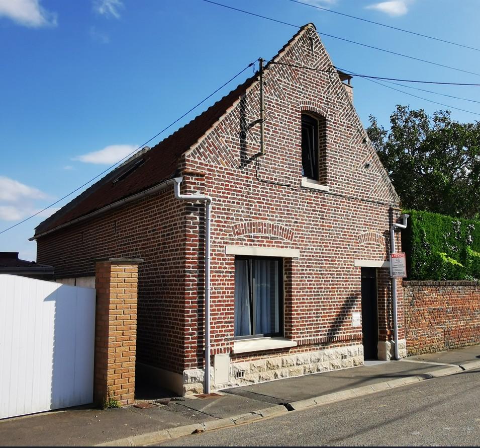 Maison 6 pièces 122 m² · à Écourt-Saint-Quentin · 122 m² · 189 900 €