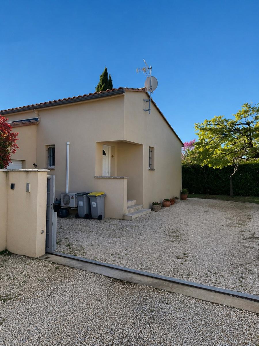 Maison 3 pièces 90 m² · à Sarrians · 89,6 m² · 299 250 €