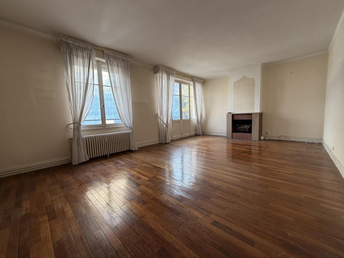 Appartement 4 pièces 97 m² · à Amiens · 96,8 m² · 199 500 €