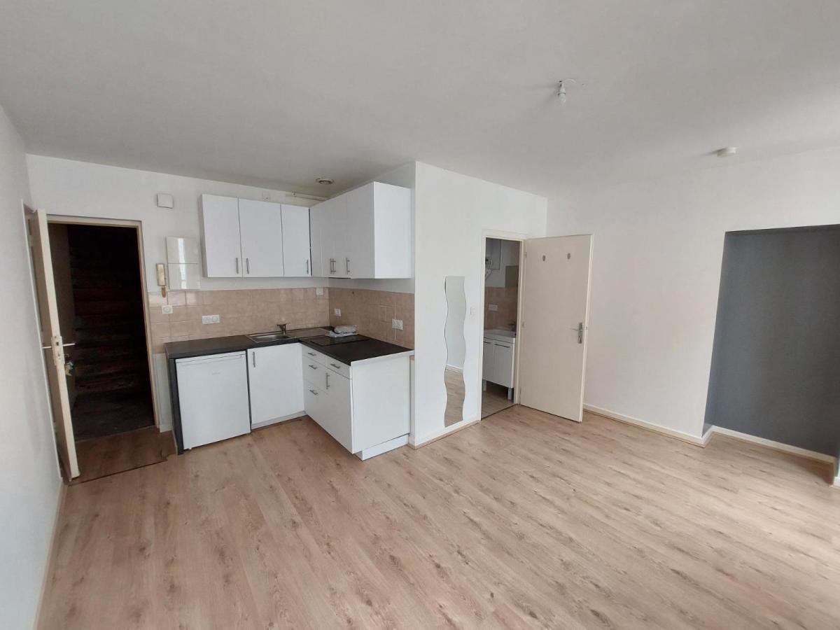 Appartement 1 pièce 21 m² · à Tournon-sur-Rhône · 20,7 m² · 360 €/mois