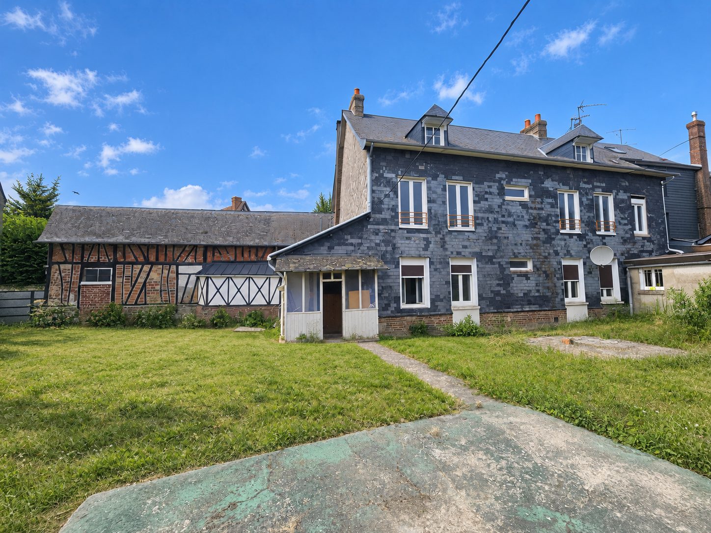 Maison 8 pièces 181 m² · à Routot · 181 m² · 207 000 €