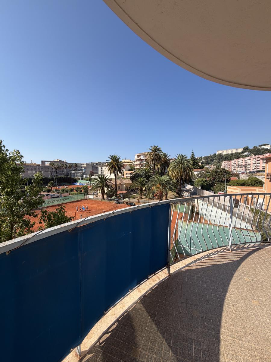 Appartement 3 pièces 77 m² · à Menton · 77 m² · 399 000 €