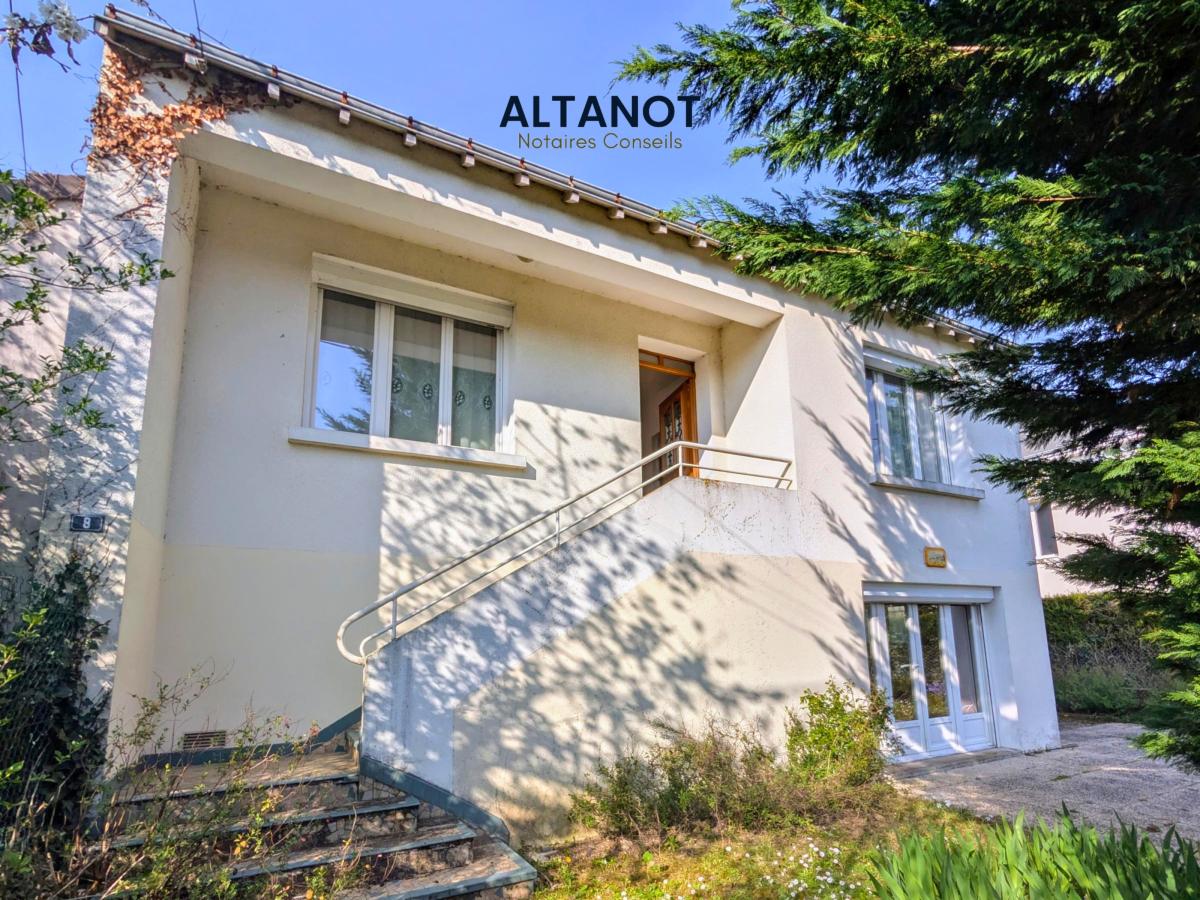 Maison 5 pièces 140 m² · à Vouvray · 140 m² · 219 480 €