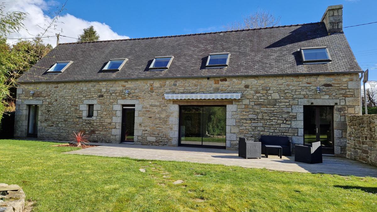 Maison 6 pièces 143 m² · à Plourin-lès-Morlaix · 143 m² · 257 495 €