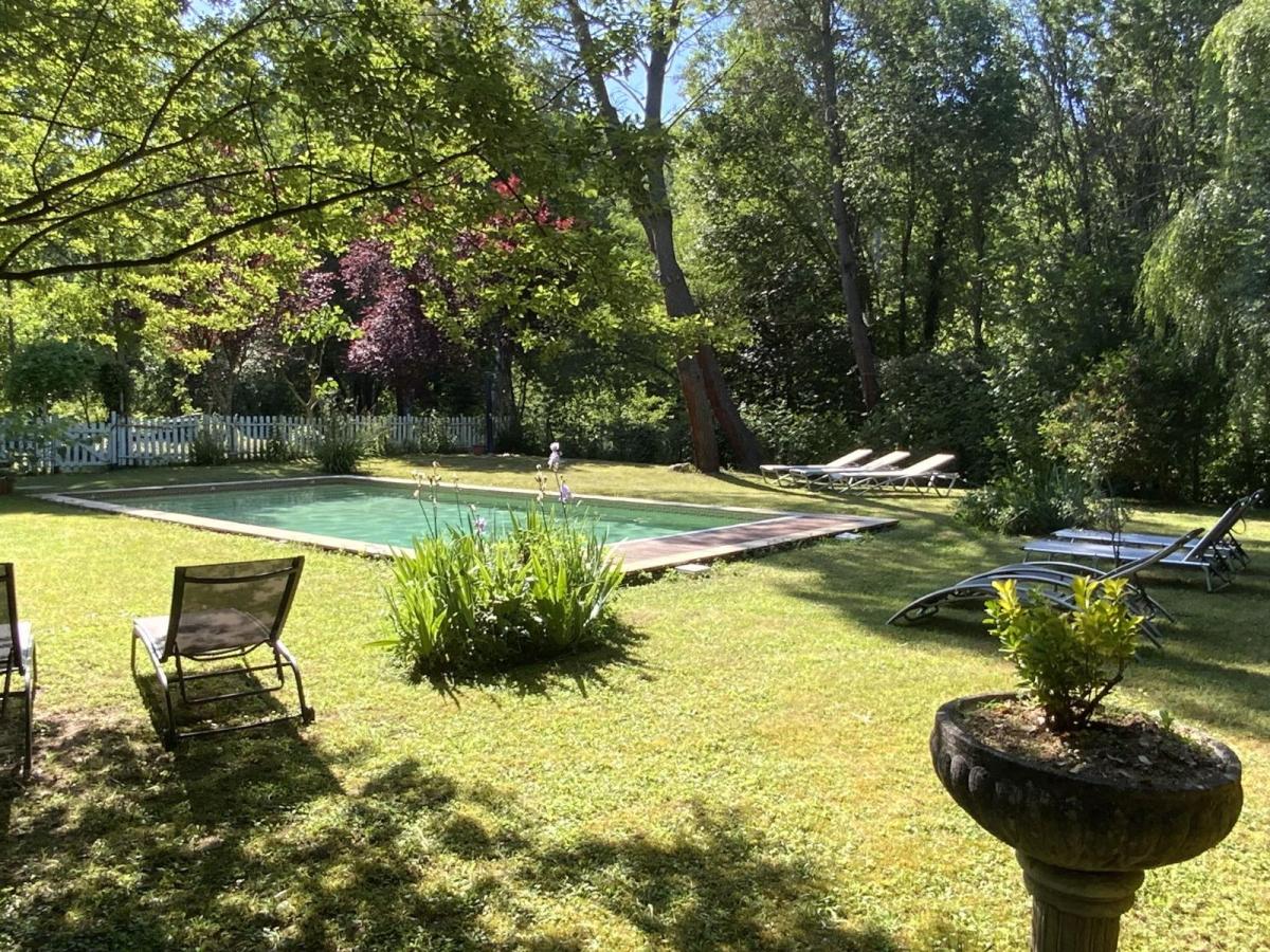 Maison 14 pièces 431 m² · à Eclassan · 431 m² · 799 000 €