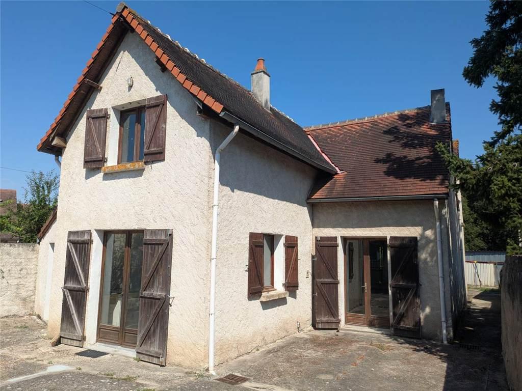Maison 5 pièces 120 m² · à Bournan · 120 m² · 105 000 €