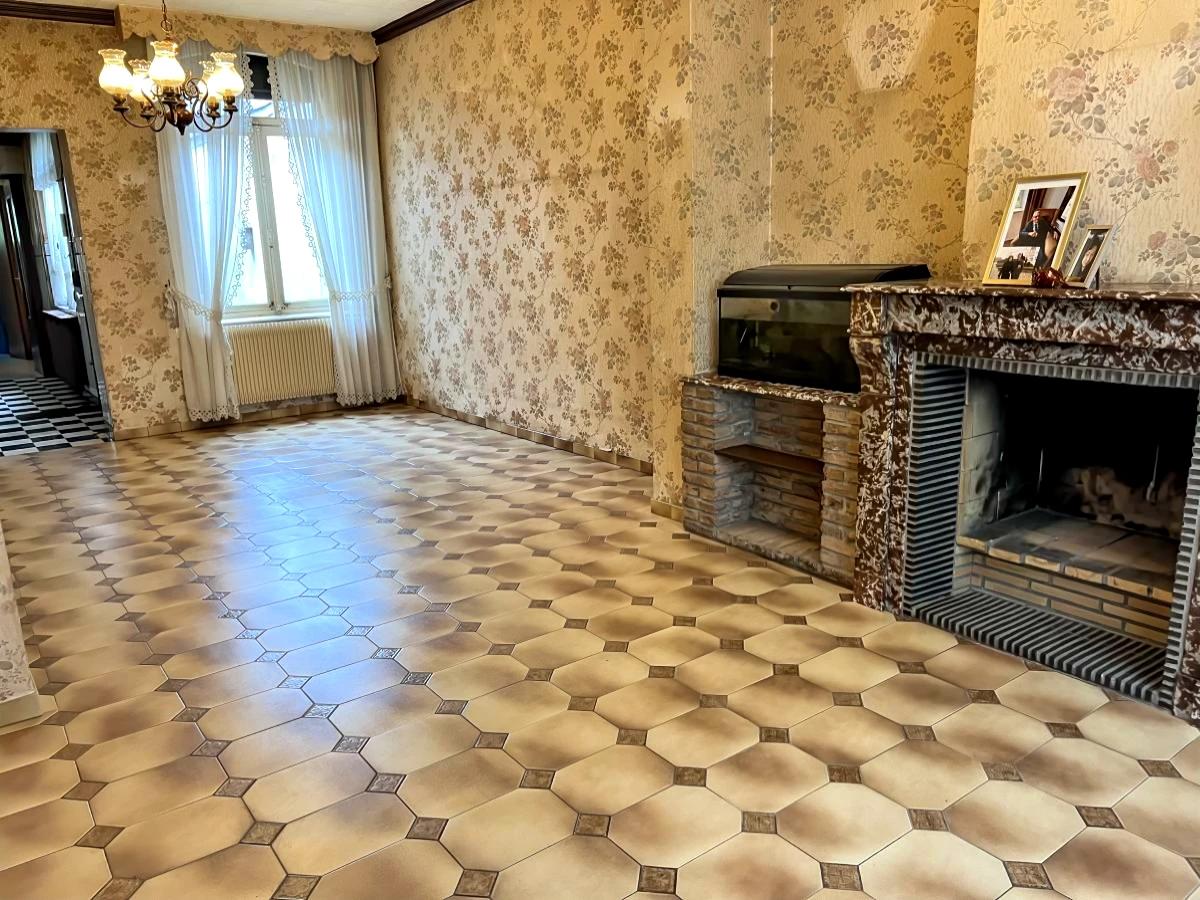 Maison 4 pièces 90 m² · à Lens · 90 m² · 107 000 €