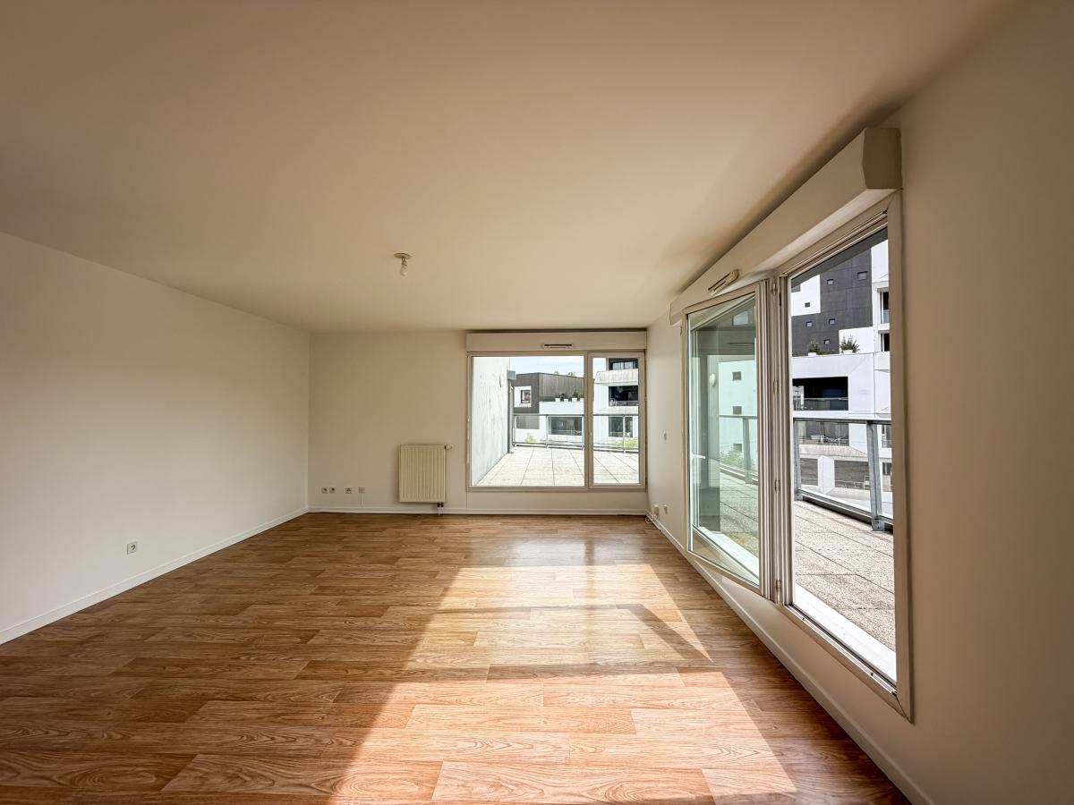 Appartement 4 pièces 99 m² · à Nantes · 99,3 m² · 365 750 €