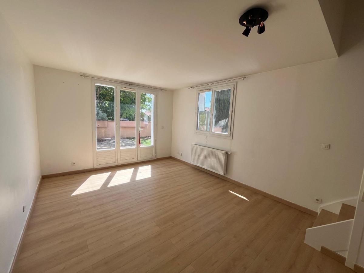 Appartement 3 pièces 57 m² · à Saint-Denis-lès-Bourg · 57,4 m² · 780 €/mois