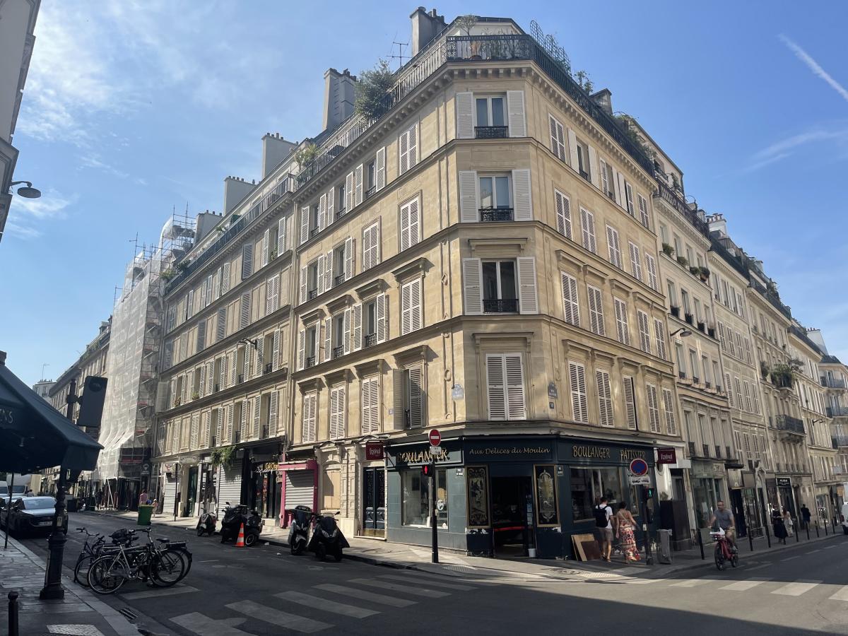 Appartement 3 pièces 59 m² · à Paris 9e Arrondissement · 58,8 m² · 880 000 €