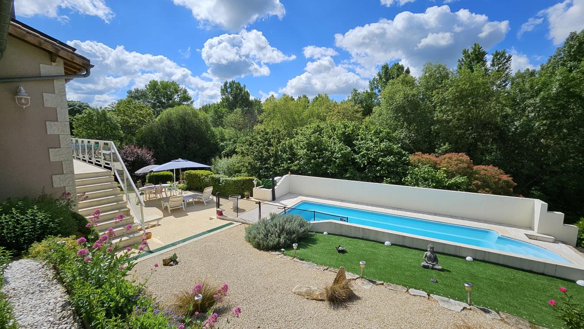 Maison 7 pièces 177 m² · à Payré · 177 m² · 340 000 €
