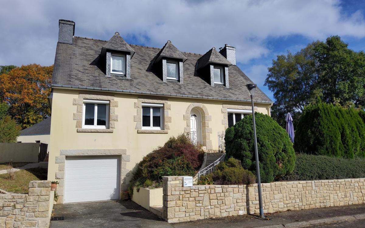 Maison 6 pièces 123 m² · à Rostrenen · 123 m² · 199 500 €