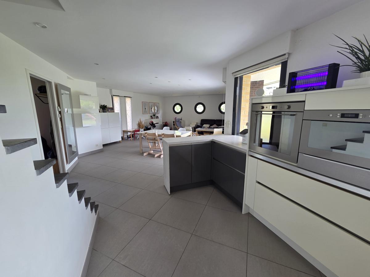 Maison 137 m² · à Ennetières-en-Weppes · 137 m² · 479 000 €