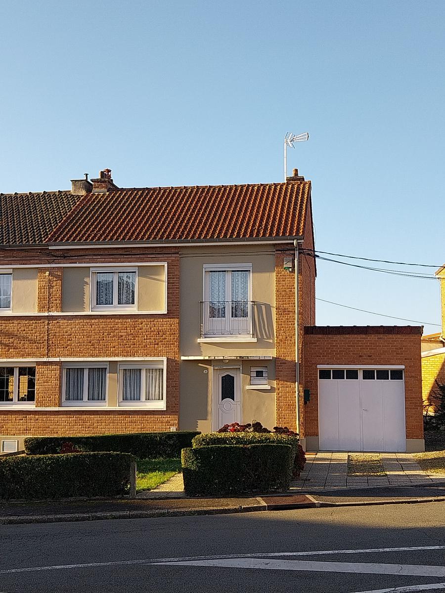 Maison 6 pièces 78 m² · à Saint-Nicolas · 78 m² · 162 000 €