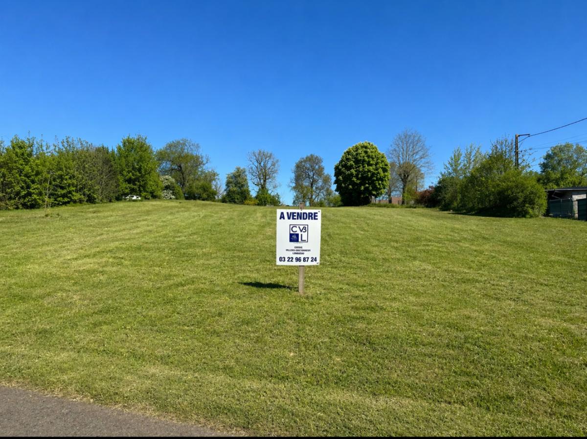 Terrains à bâtir · à Hédauville · 21 000 €