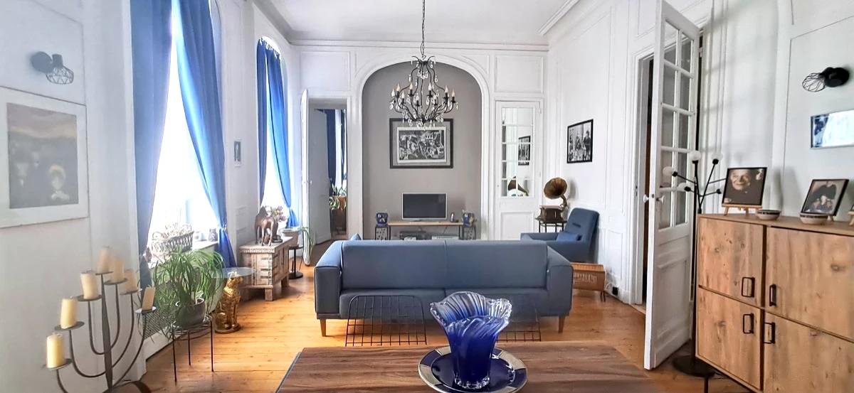 Appartement 3 pièces 131 m² · à Tourcoing · 131,1 m² · 230 000 €