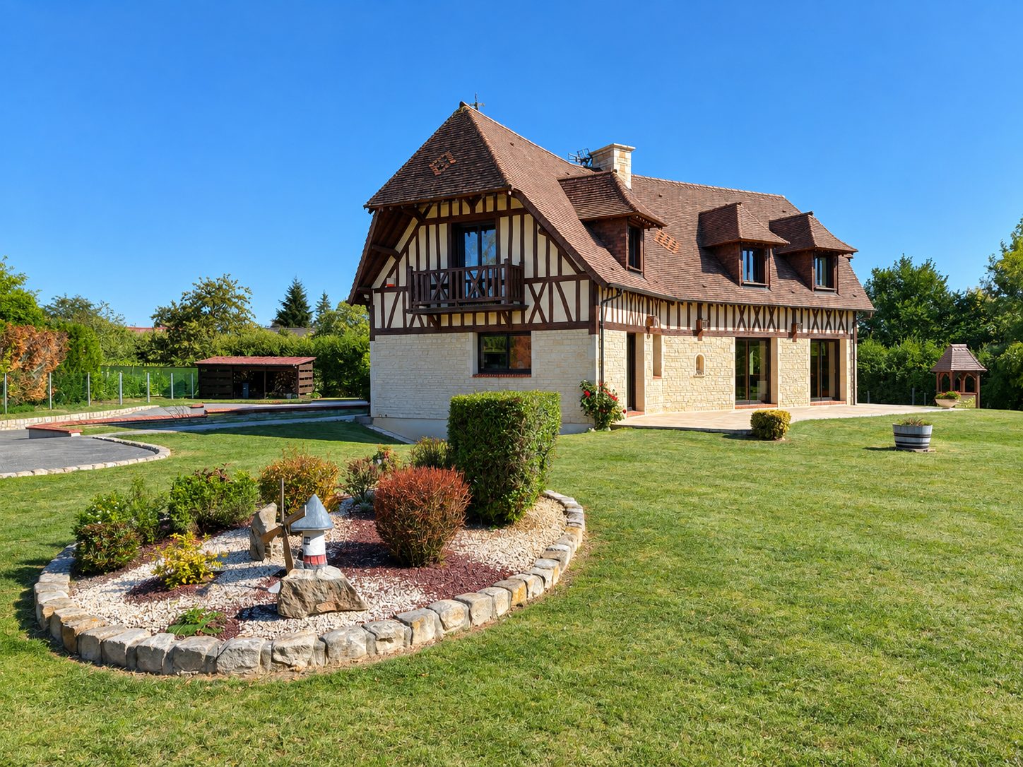 Maison 8 pièces 222 m² · à Pacy-sur-Eure · 222 m² · 699 000 €