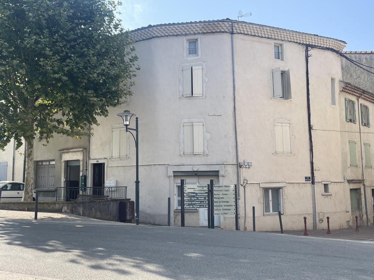 Appartement 3 pièces 70 m² · à Loriol-sur-Drôme · 70 m² · 79 000 €