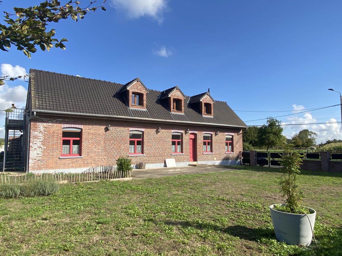 Maison 135 m² · à Fromelles · 135 m² · 385 100 €