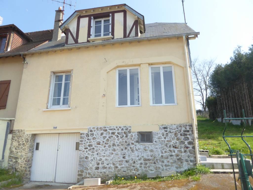 Maison 4 pièces 74 m² · à L'Aigle · 74 m² · 116 600 €