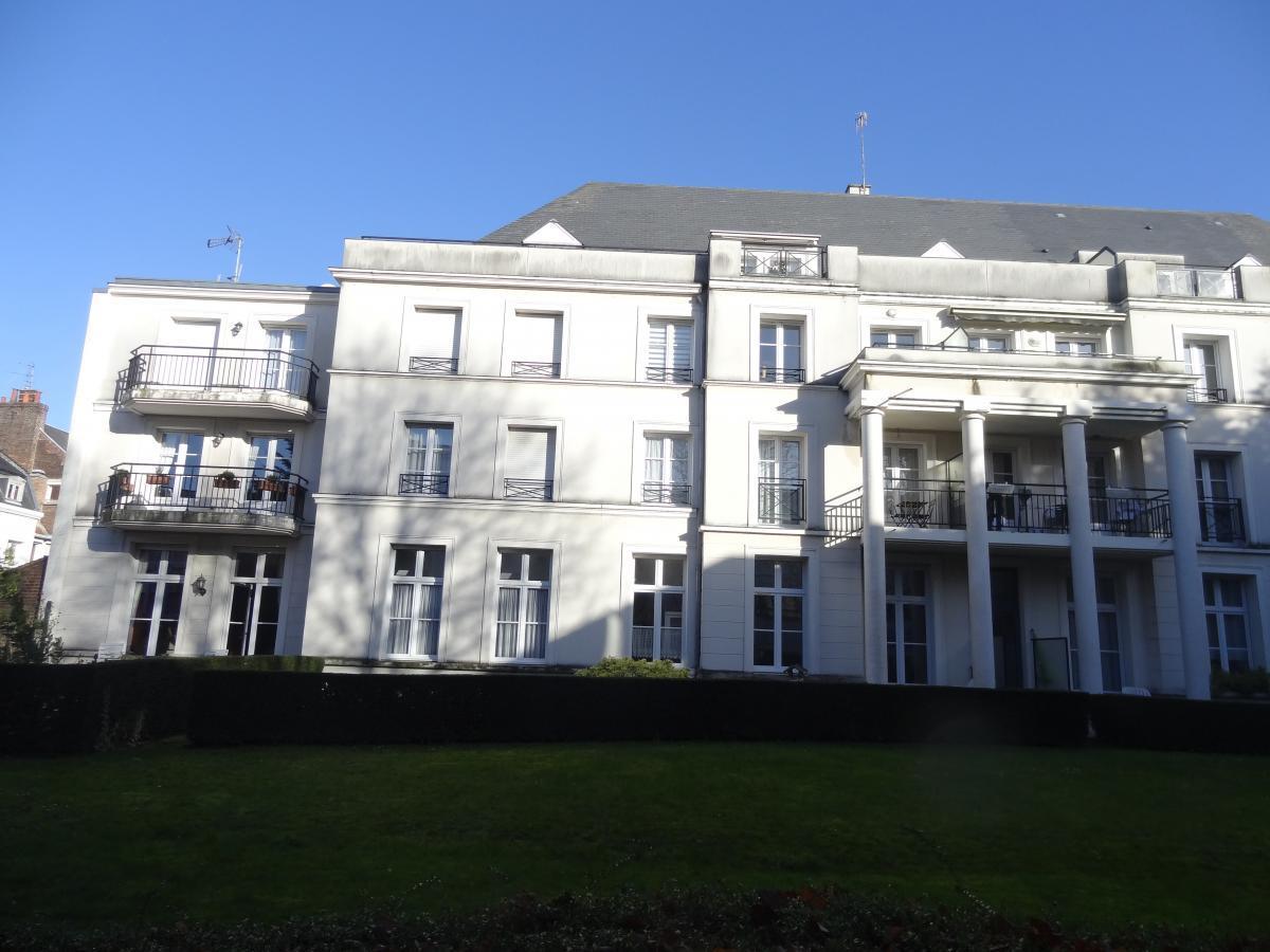Appartement 3 pièces 76 m² · à Douai · 76,2 m² · 735 €/mois