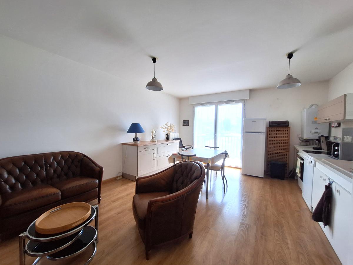 Appartement 3 pièces 64 m² · à Pont-À-Marcq · 63,8 m² · 207 500 €