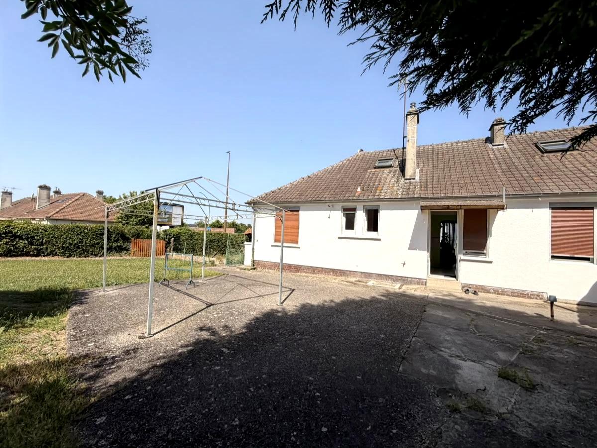 Maison 6 pièces 103 m² · à Amiens · 103,3 m² · 199 500 €