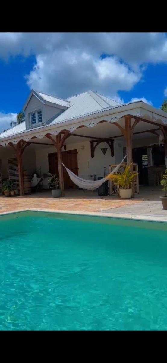 Maison 170 m² · à Ducos · 170 m² · 480 000 €