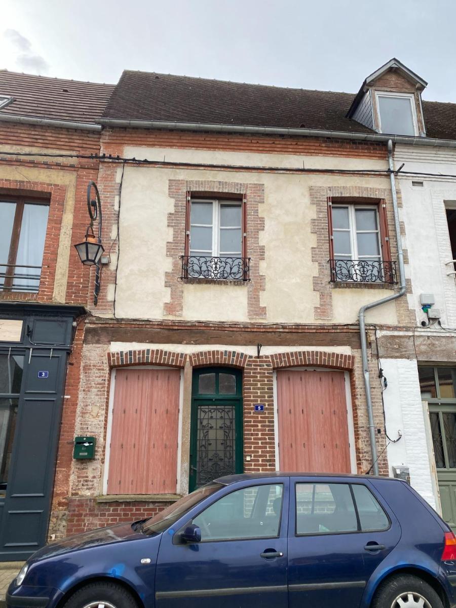 Maison 5 pièces 65 m² · à Moulins-la-Marche · 65 m² · 53 800 €