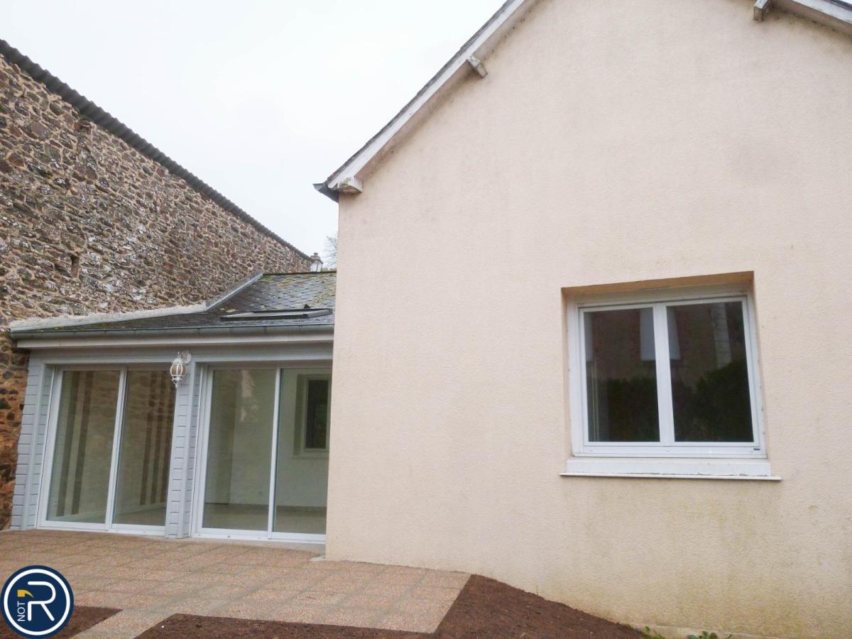 Maison 3 pièces 101 m² · à Montsûrs · 101,4 m² · 600 €/mois